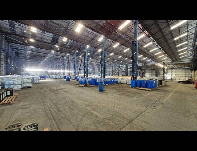 22,000M² FACTORY FOR SALE IN ANDERBOLT